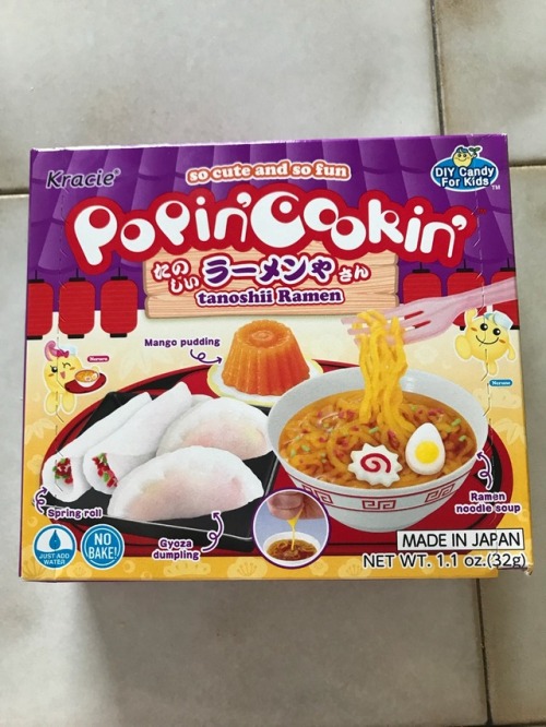 So I have some super neat news! The well known Poppin’ Cookin’ kits by Kracie are in Eng