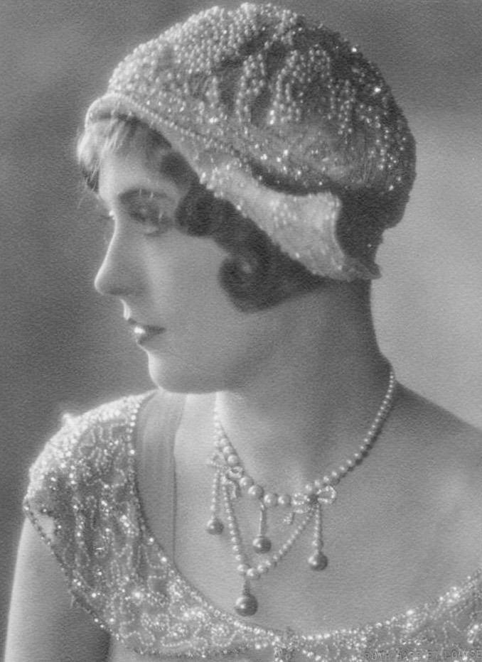 summers-in-hollywood: Marion Davies photographed by Ruth Harriet Louise, 1926
