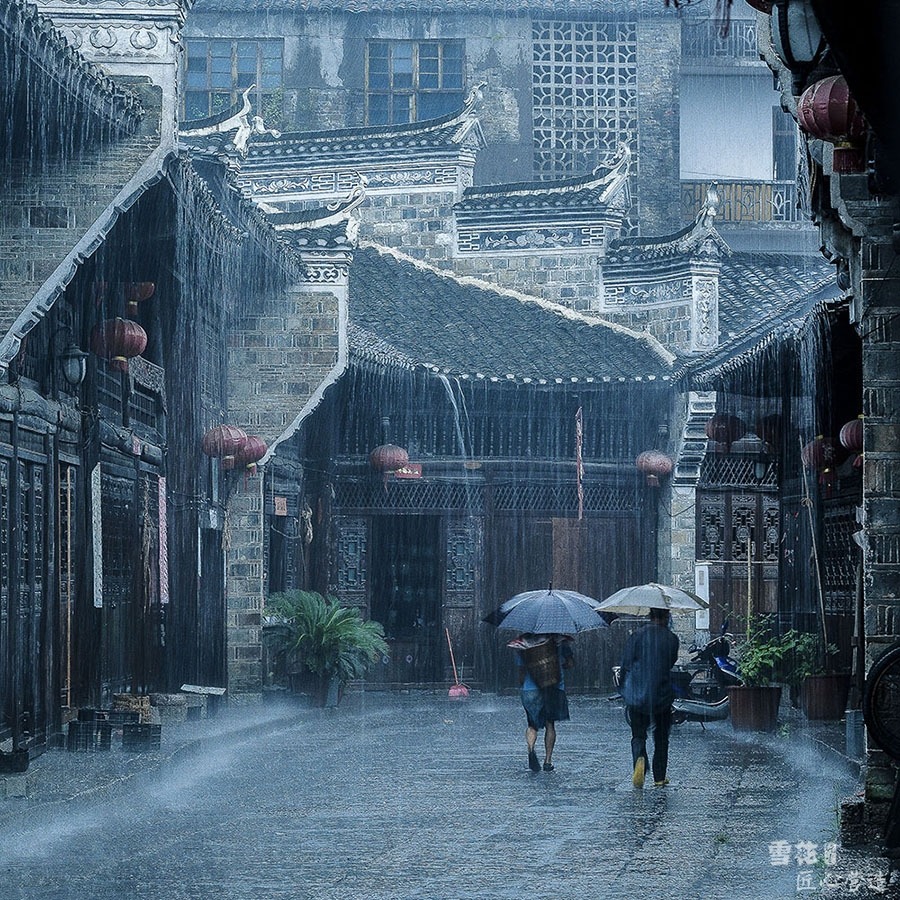 Дождливый китайский день. Пейзажи Китая в Дожде. Дождь в Китае. Дождь приключения.