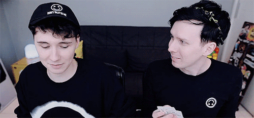 retrohowell:“you gave me Nickelback and yeast, I don’t want those!”