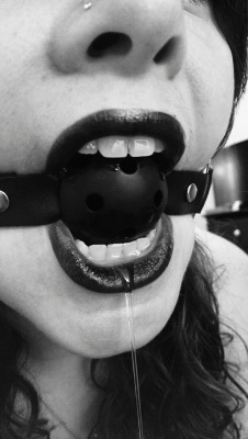 ukbdsm:Amateur ball-gag.Submitted By: Ky Another