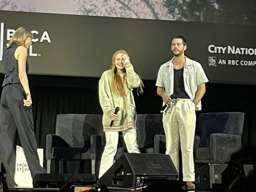 dylan-rhodesobrien:Dylan O’Brien, Taylor Swift, and Sadie Sink at Tribeca Film Festival today - 6.