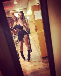 stripper-locker-room:  https://www.instagram.com/deadradee/