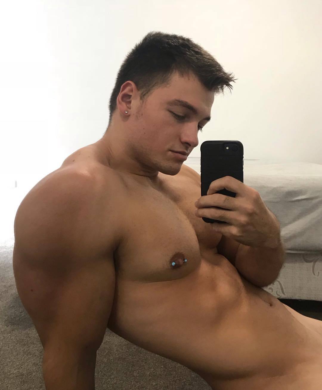 Max Small - Maxsmall OnlyFans Leaked