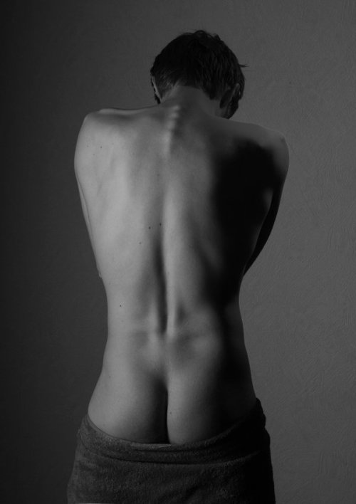 sean-clancy:  Now its my turn by Andrei Vishnyakov 