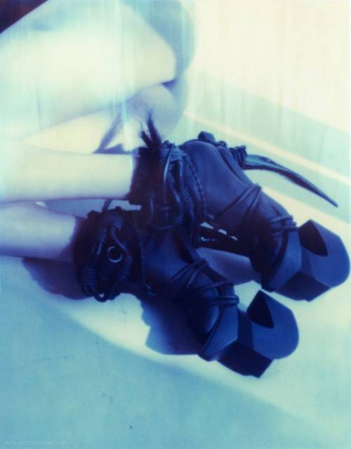 photographer:  Aoi Kotsuhiroi - Nothing But Words To Learn To Lie source:  bangkissbite pl