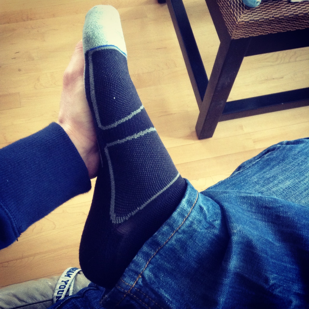 yngrawcumdump:  ….he worked from home while the wife went into the office.  :)