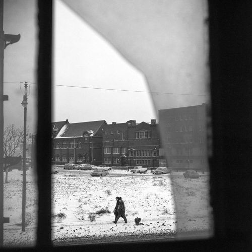 ontheedgeofdarkness: Vivian Maier January 31, 1963. Hull House, Chicago, IL