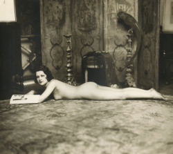 maudelynn:  lovely Alfred Cheney Johnston Ziegfeld Girl Portrait  