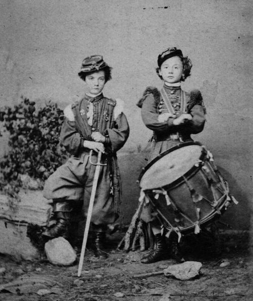 thecivilwarparlor: The Boys of War-Civil War Drummer Boys Boys who served as drummers in the civil w