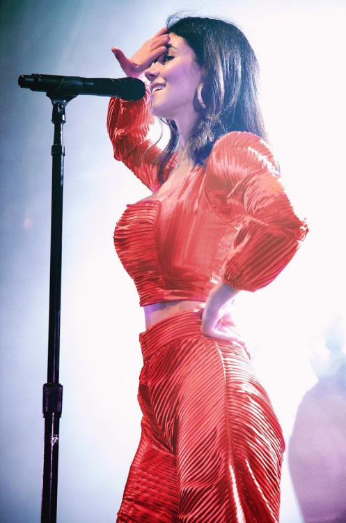 marinaupdates:Marina Diamandis performs at Knockdown Center in Queens, NY on Sept. 29, 2018. ©