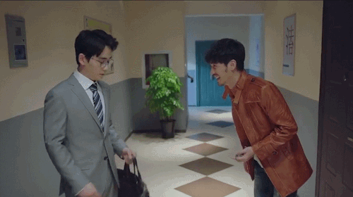 My Favorite Weilan Moments: 28/? - Zhao Yun Lan is so happy that Shen Wei joined the SID and they ar