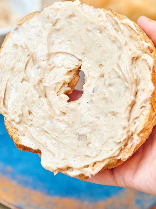 foodffs:  CINNAMON SWIRL BAGELS WITH HONEY WALNUT CREAM CHEESEReally nice recipes. Every hour.Show me what you cooked!