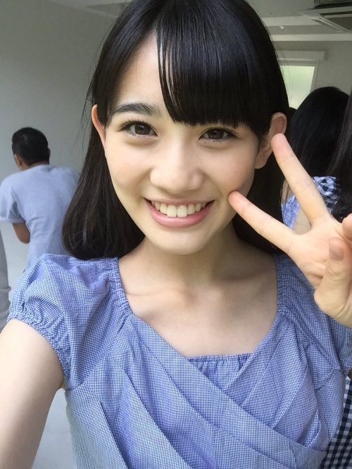 チームしゃちほこオフィシャルさんのツイート: “〈スクジャンホームルーム〉 只今、スクジャンホームルームに秋本帆華出演中！！みなさん是非ご覧ください♪(ミサト) t.co/