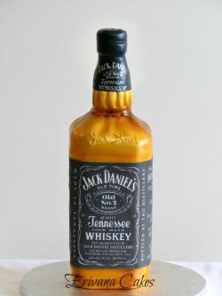 cakedecoratingtopcakes:  Jack Daniel’s