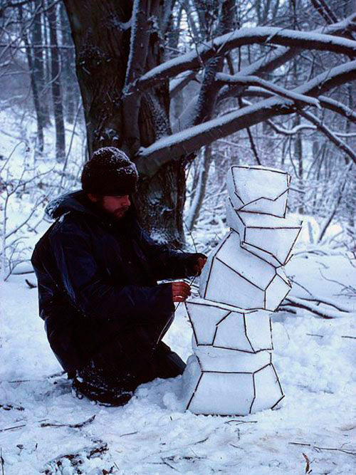 searchingfortruths:  thedolab:  Do Andy Goldsworthy’s beautiful ice and snow sculptures give you chills?   So much respect for his work. Trying to recreate any of this is enough to make you mad. 