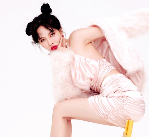 shiningqueens:hyuna for dazedkorea