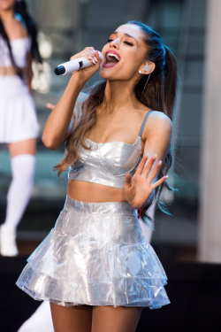 Daily Ariana Grande