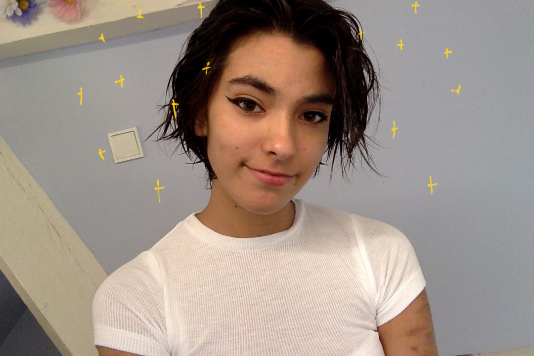 mogasundi:  mogasundi:  im cute buy me stuff http://amzn.com/w/FXRFG5AULXDJ  xaji