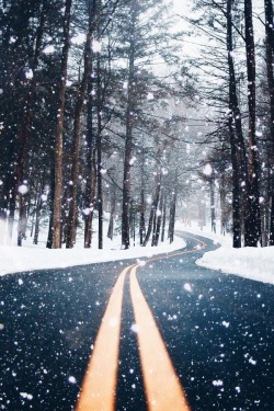 whenever-stuff:  snow#white#winter#road