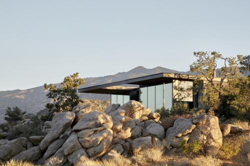 high desert retreat ~ aidlin darling | photos © joe fletcher