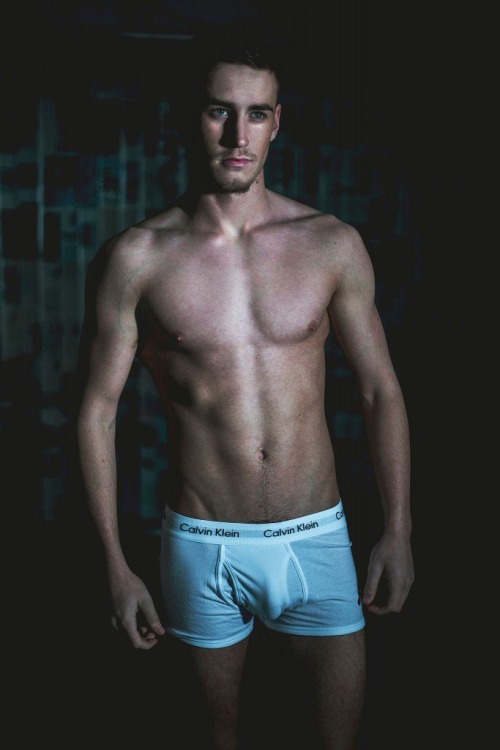 yogaboi:  Mr Ireland and get this he’s a mo!!!