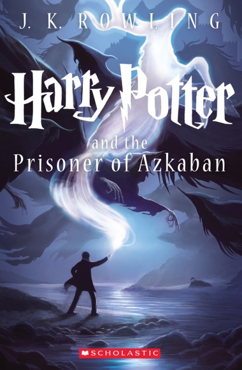 Harry Potter and the Prisoner of Azkaban new cover! This one looks quite cool! Really love the colou