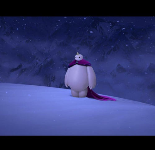 latias-likes-pizza:hidashifuckyeah:I have no caption for this.The snow glows white on the mountain t