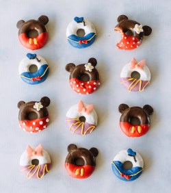 sweetoothgirl:  Disney Donuts 