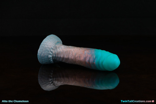twintailtoys:TTC - Alto Silicone DildoA recent custom creation that has gone to a good home. Sometim