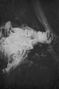 beneath-this-skin:   photographer: Natalia Drepina, sleep my dear, the darkness is here Edit: beneath-this-skin thank you: @replicas-of-life 