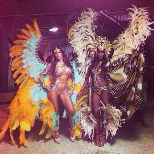 #LUXE meets #VICE backstage at #TRIBE’s launch of #WingsofDesire for #Trinidad #Carnival #2015! Congrats @solangegovia on yet another stunning design!! We ready for the road! (Photo cred: @nellaschh) (at Trinidad & Tobago)