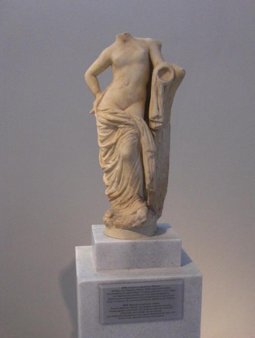 romegreeceart:A statue of Aphrodite * Archaelogical museum of AthensOctober 2008