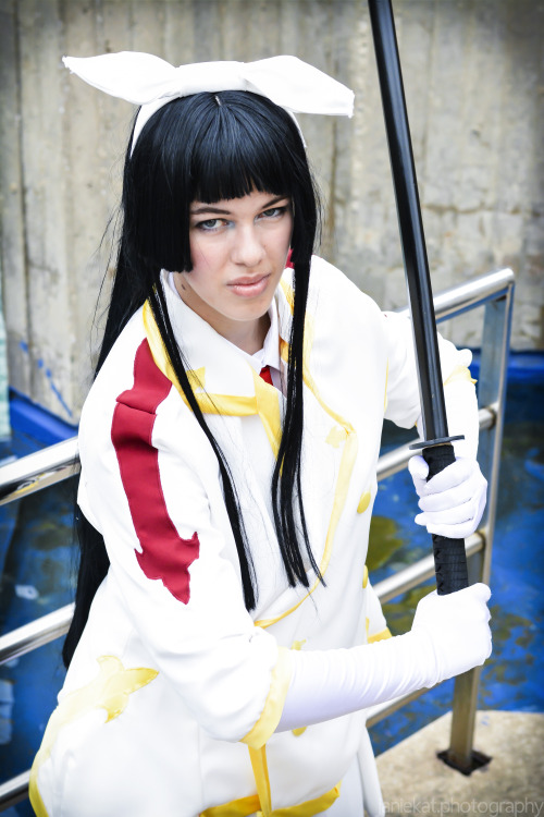 janiekat:Otakon 2013 Fairy TailKagura • emboitesYukino • shinigamicloverLibra • emilyPhotographer • 