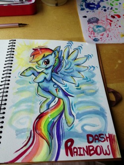 luvlymilk:  Im in Top Pot near my home just painting, practicing, on this overly colorful rainbow dash, and a woman approached me (with an extremely shy little girl) wondering if i took requests or could do commission for her! She wants me to paint her