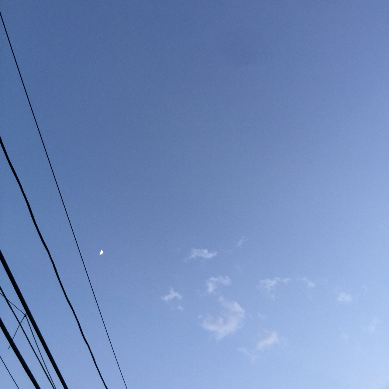 kemnas:  8:50;; night walk vibes 