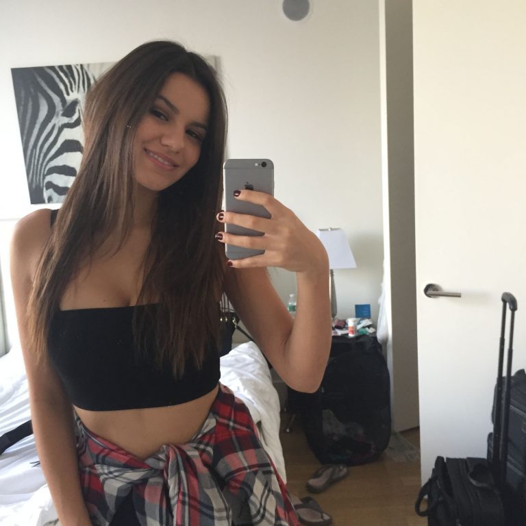 thegirlcollector:  Madison Grace Reed leaked pictures (Victoria Justice’s sister)