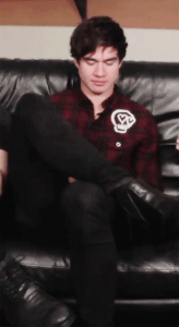 cashtonkinks:  + 