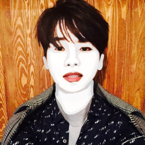 Fansites be like: