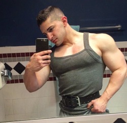 musclegodselfies:  Young muscle boy loves