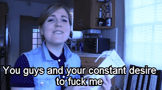 hart-no:  effyeahhannahhart:  x  what are you laughing about, it’s a serious matter.