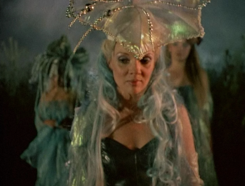 Šípová Ruženka / Dornröschen / Sleeping Beauty (1990) dir. by Stanislav Párnický. 