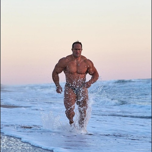 loveformuslefreak:  Jose Raymond  