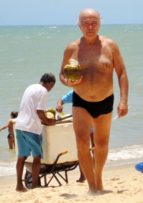 ABUELOS Y OSOS