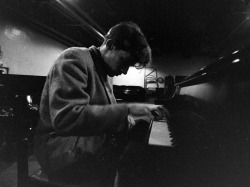 barcarole:  Glenn Gould, by Gordon Parks.
