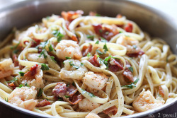 do-not-touch-my-food:  Shrimp and Bacon Pasta Carbonara