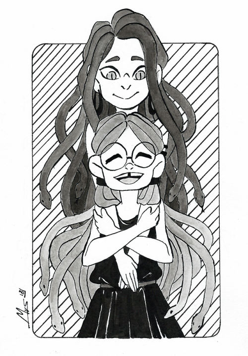 dalblauw:Inktober day 9: Precious + MedusaFamily portrait time