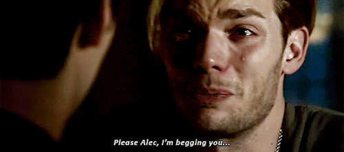jalecsource:There’s only one way to help me. There’s… there’s only one… one thing you can do.