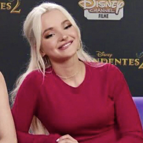 dovecdaily:dovecameron when u have to come to terms w the fact that u r a living meme