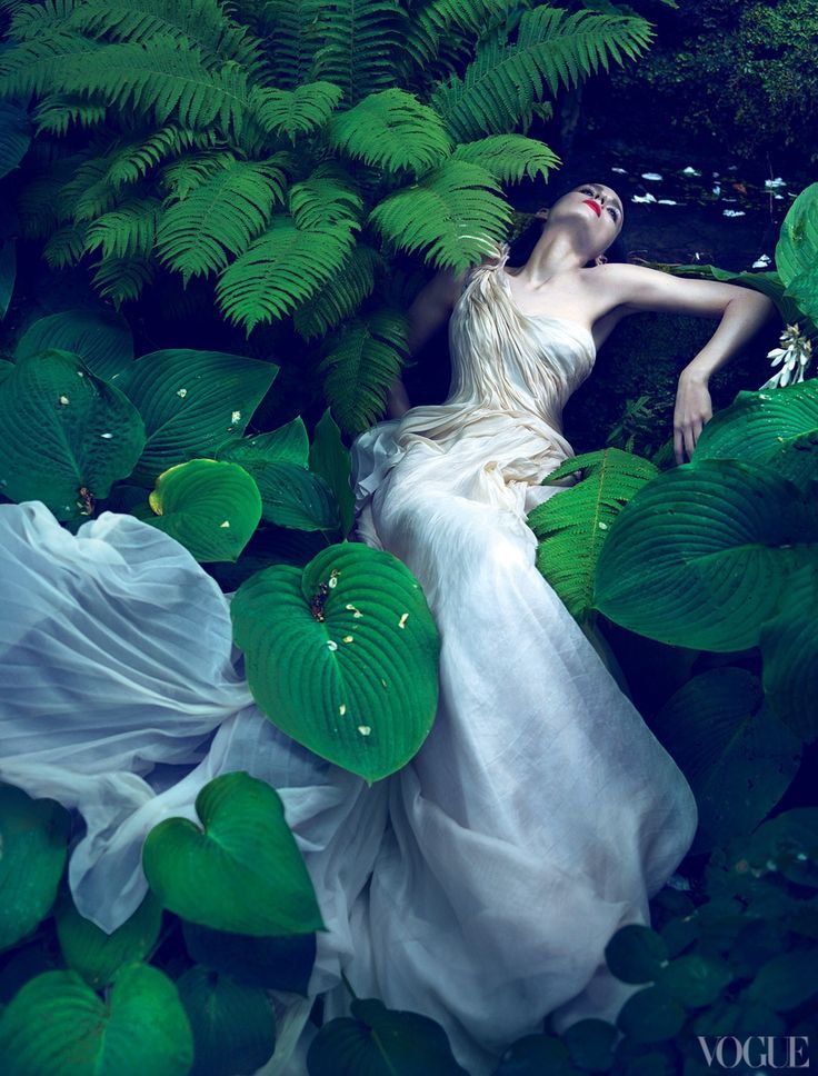 osolovely:  (Rooney Mara for Vogue)